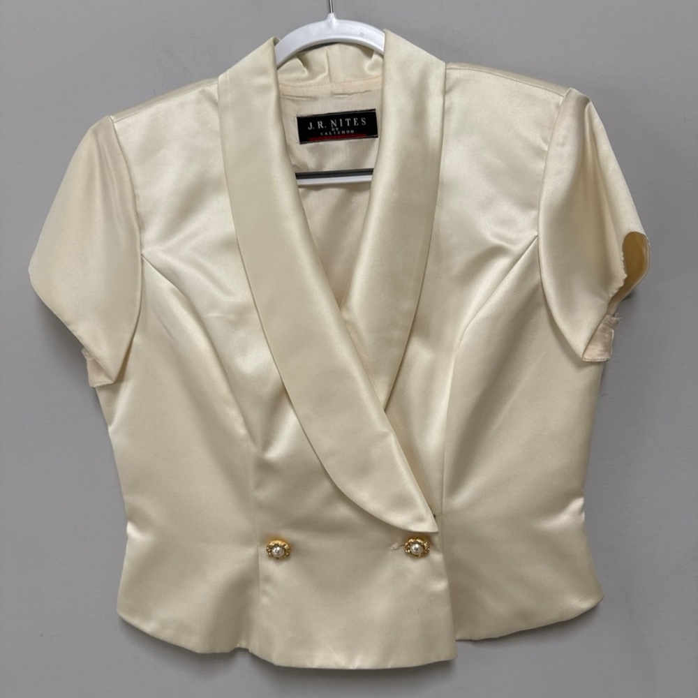 Elegant Cream Satin Blazer